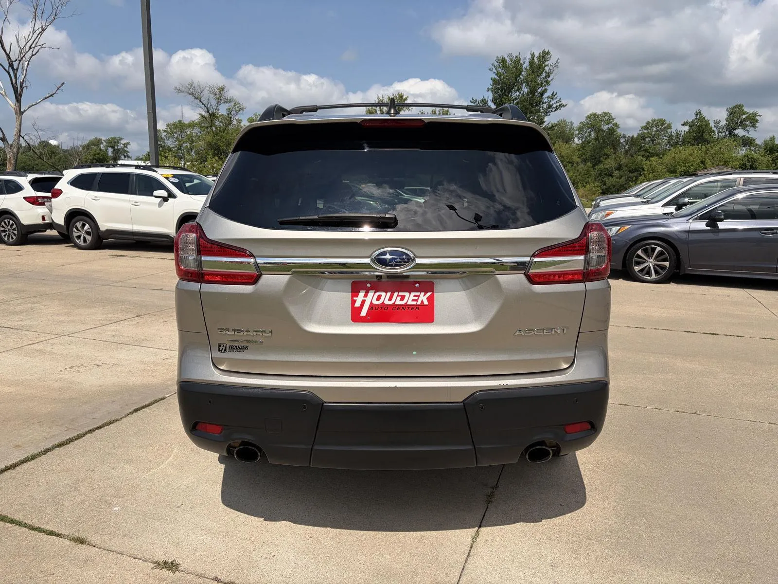 Subaru Ascent photo 7