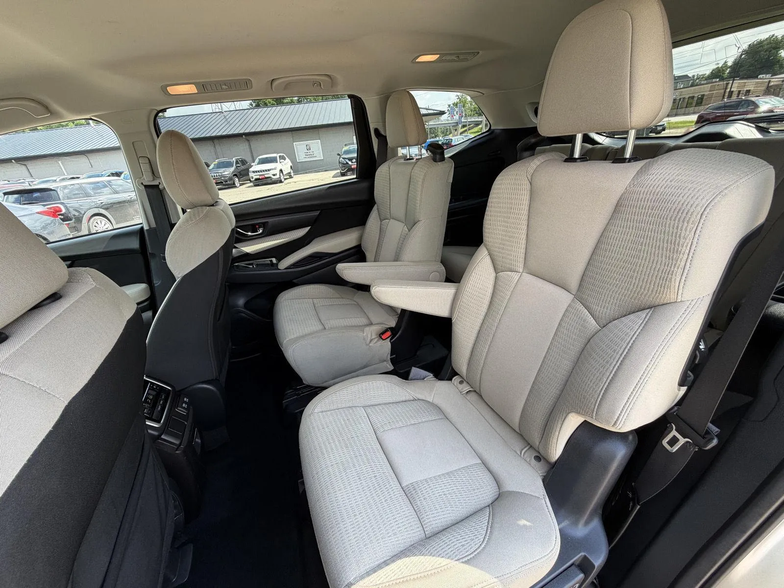 Subaru Ascent photo 16
