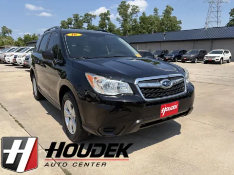 Black 2016 Subaru Forester 2.5i for sale in Marion, IA