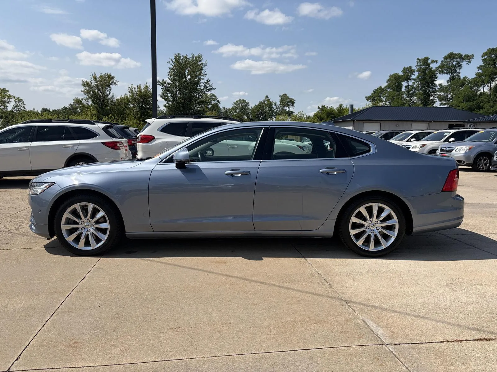 Volvo S90 photo 5
