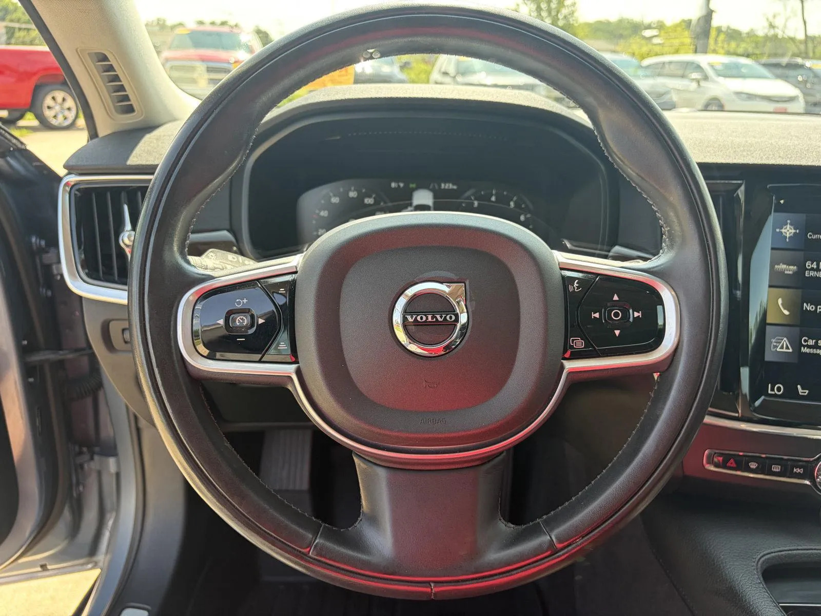 Volvo S90 photo 12