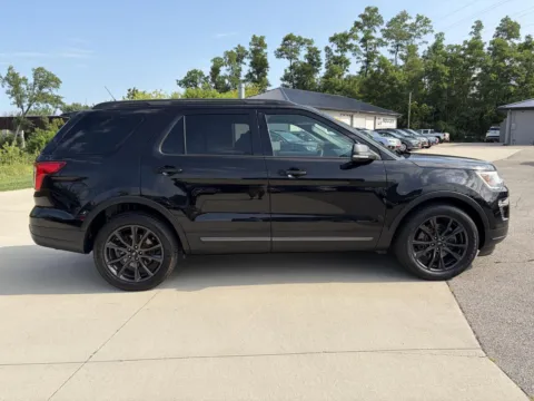 More photos of 2019 Ford Explorer XLT at Houdek Auto Center, IA