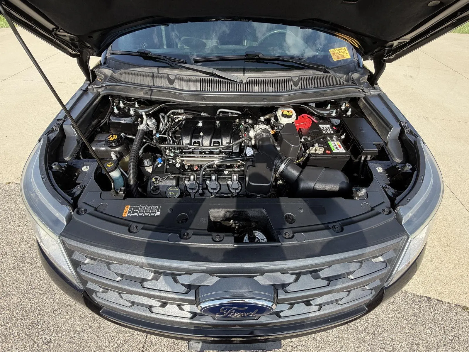Ford Explorer photo 25