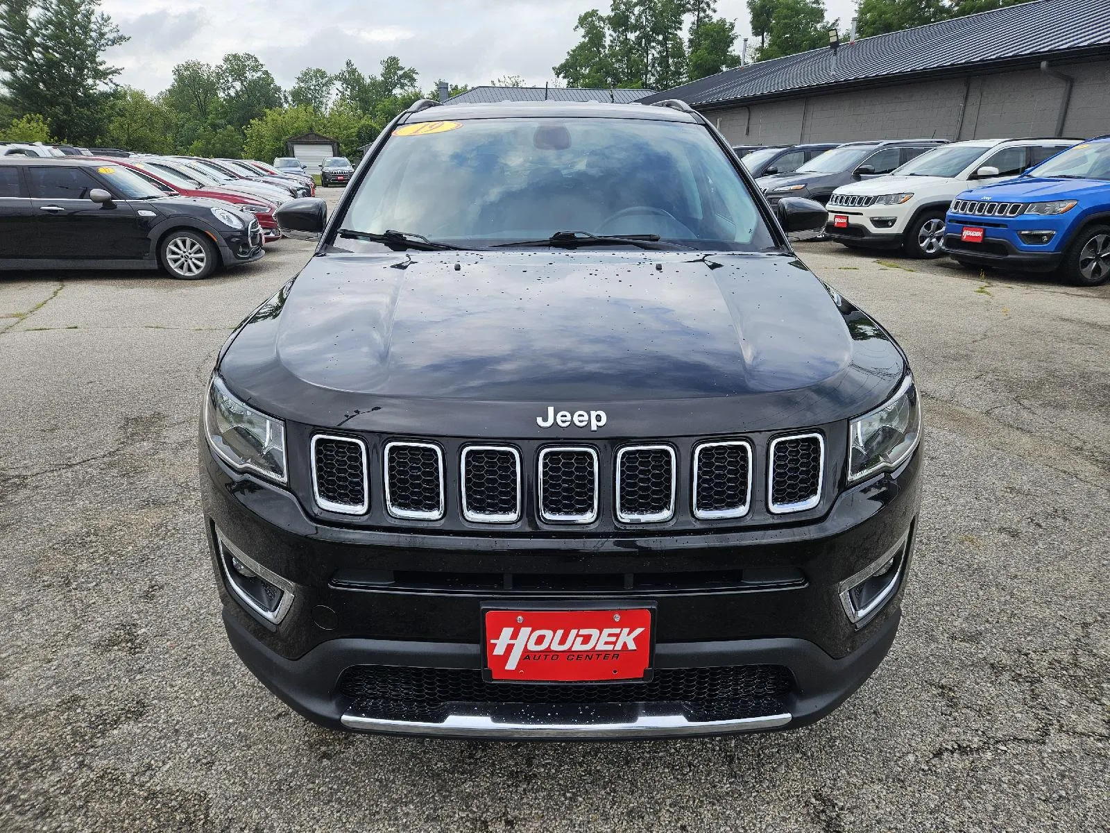 Jeep Compass photo 2