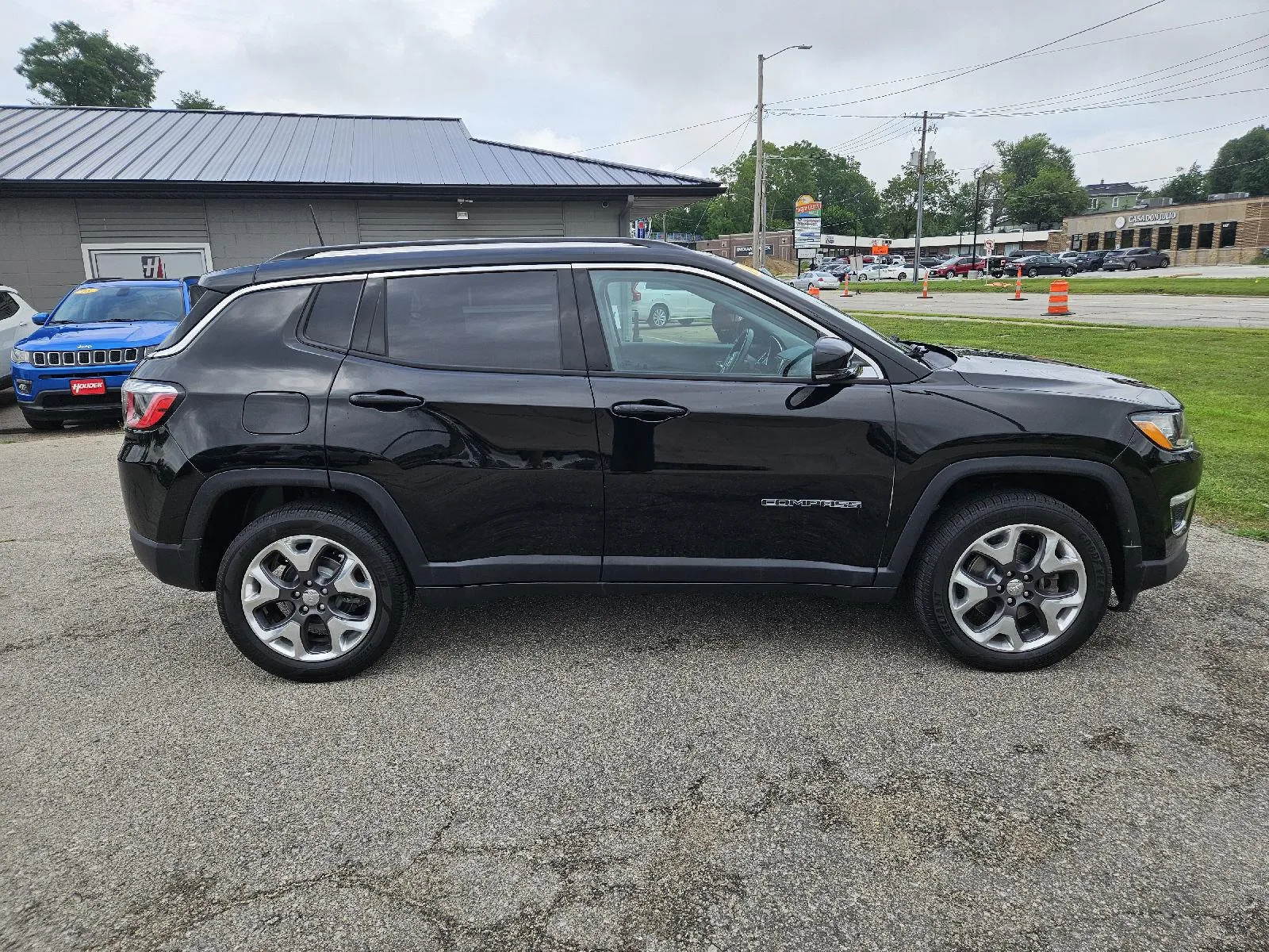 Jeep Compass photo 5
