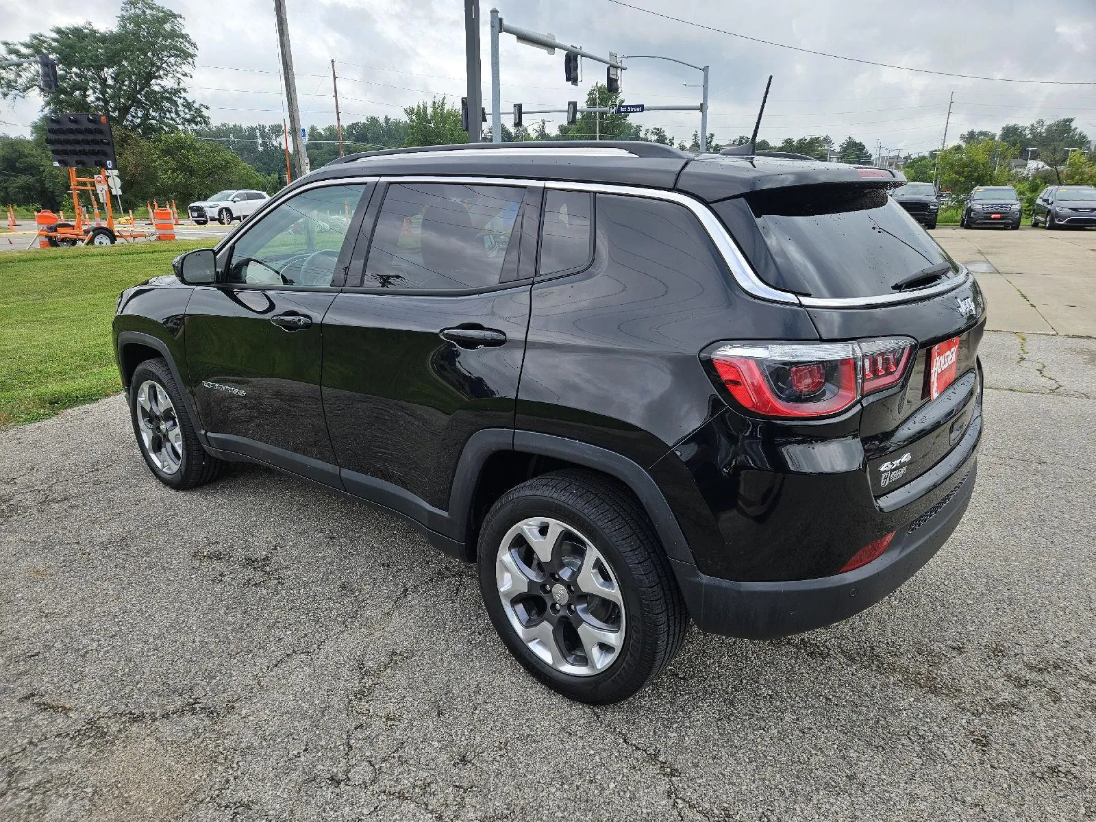 Jeep Compass photo 8