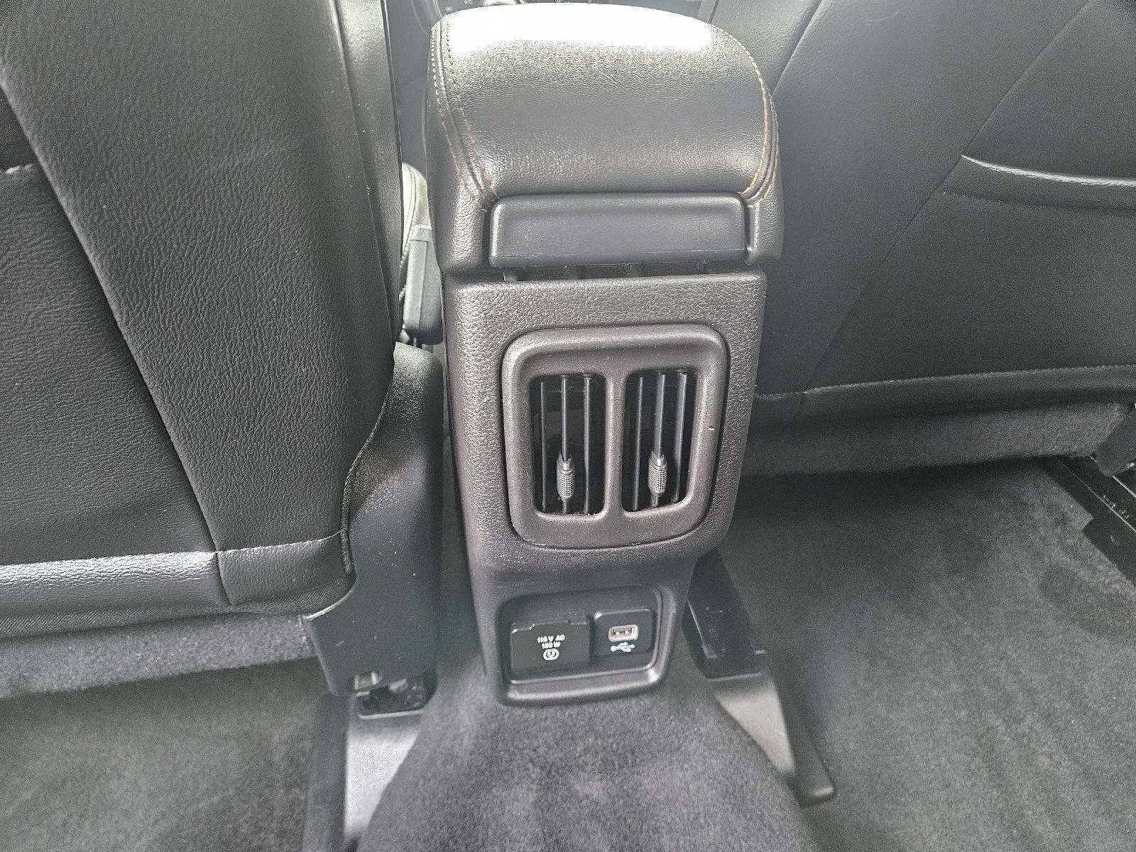 Jeep Compass photo 19