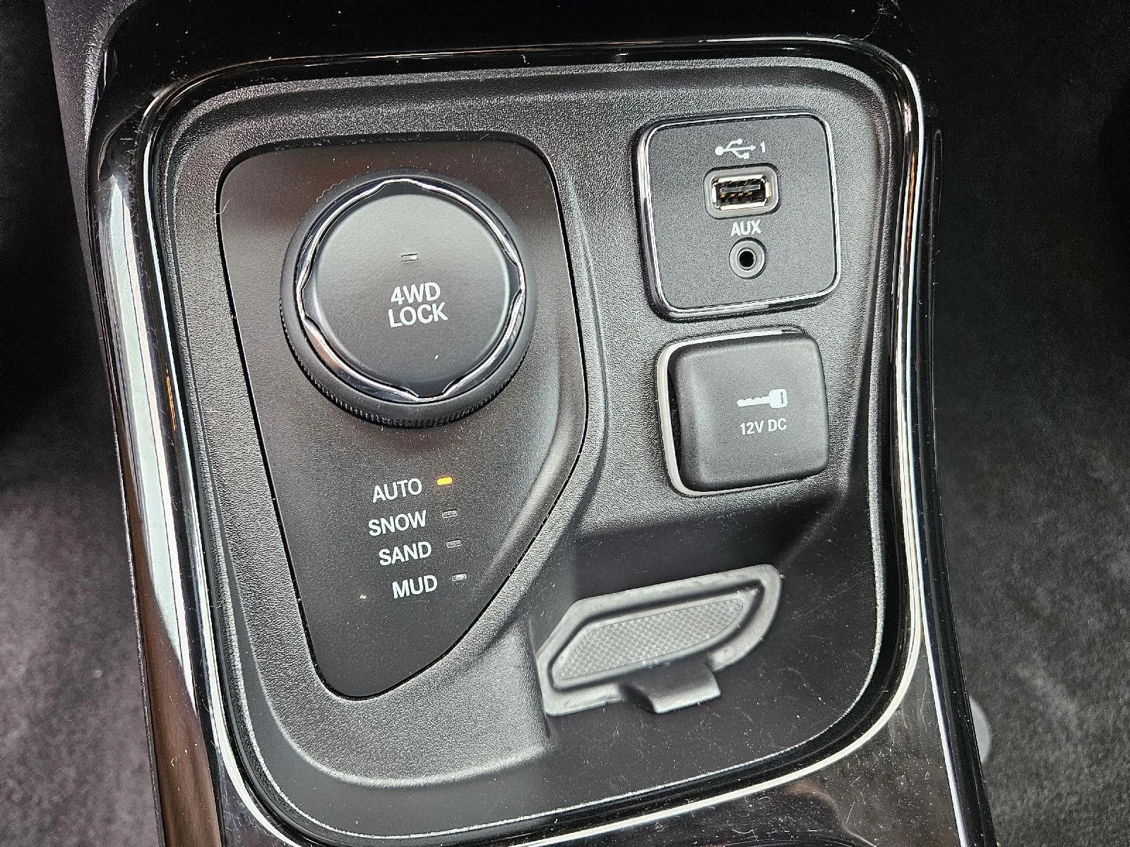 Jeep Compass photo 22