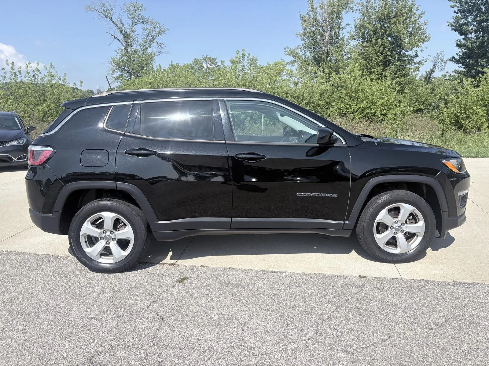 Jeep Compass photo 4