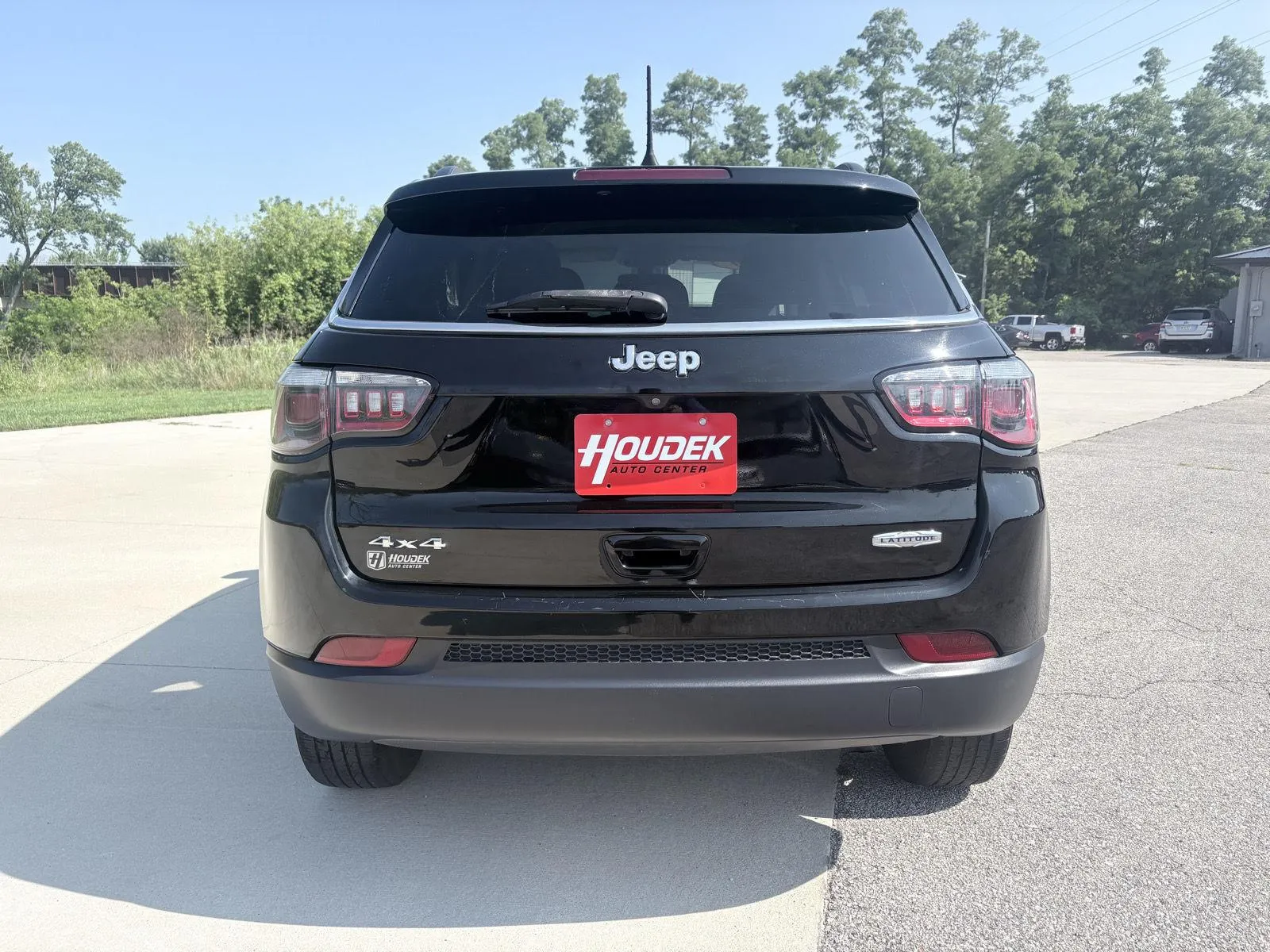 Jeep Compass photo 5