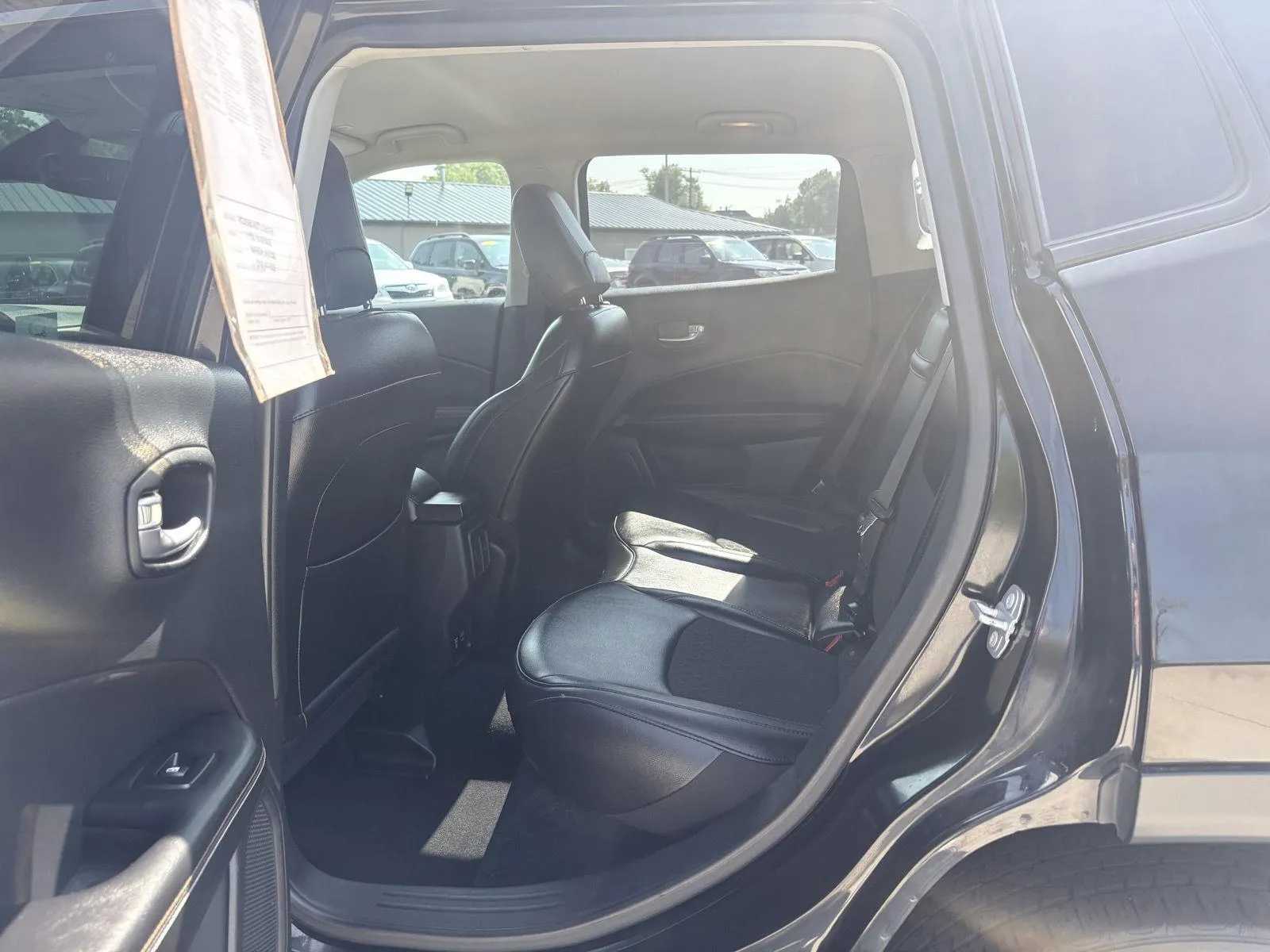 Jeep Compass photo 12