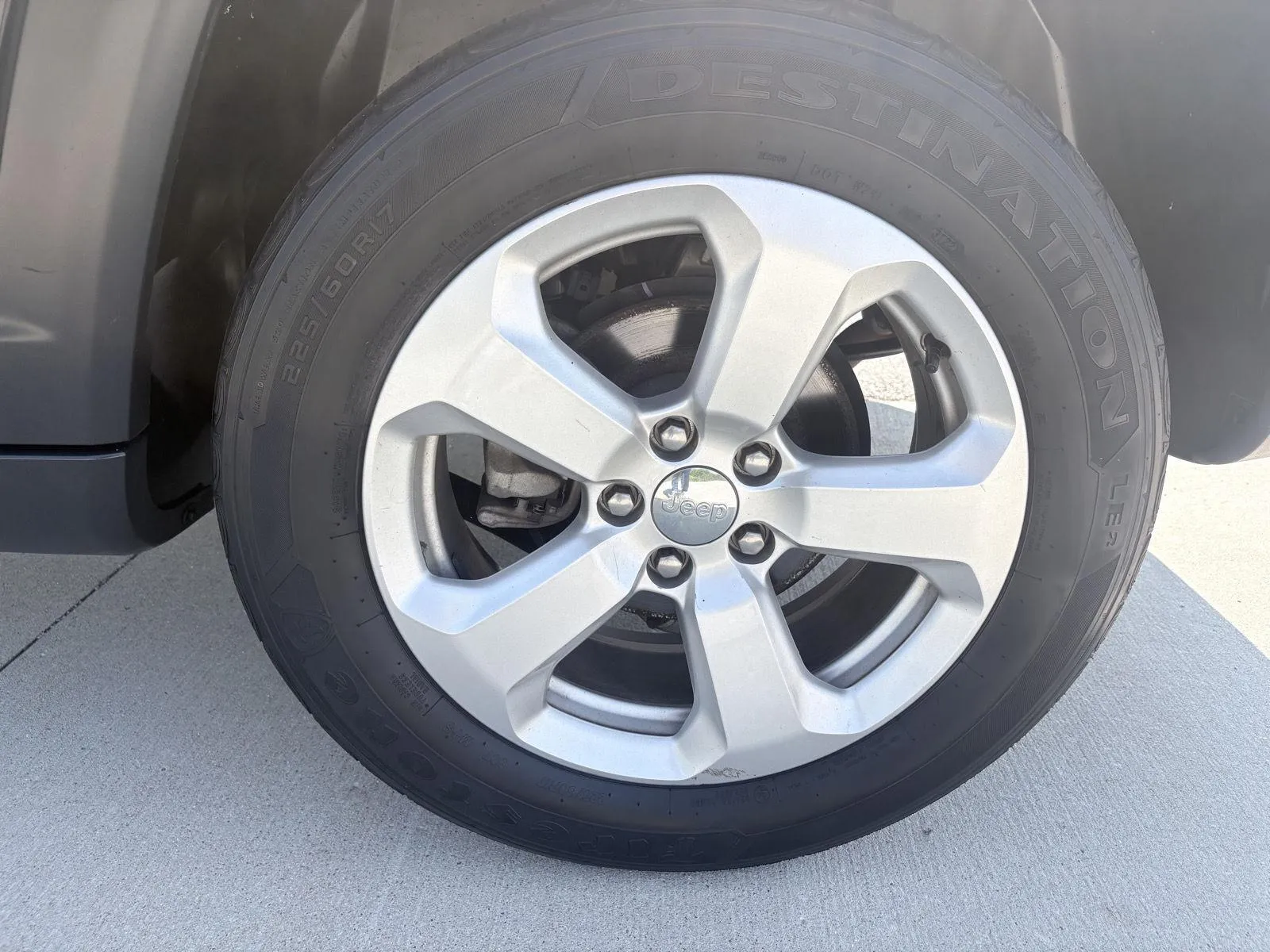 Jeep Compass photo 14