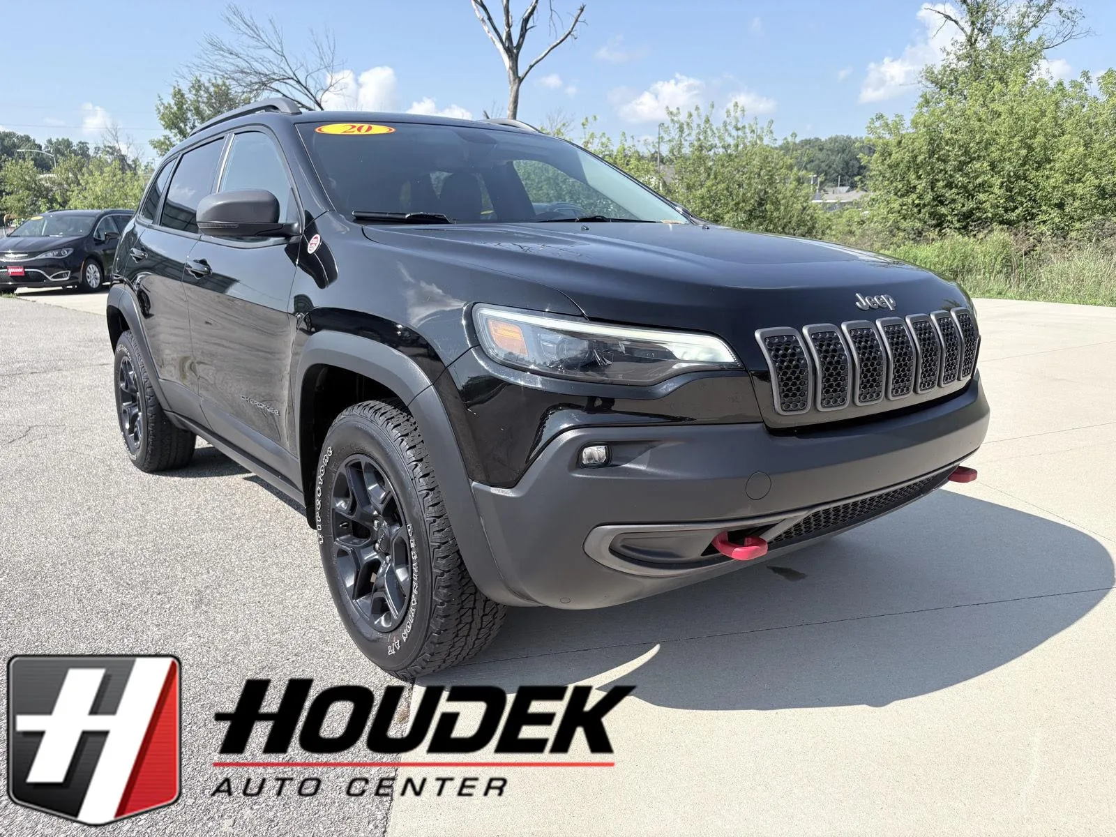 Black 2020 Jeep Cherokee Trailhawk for sale in Marion, IA