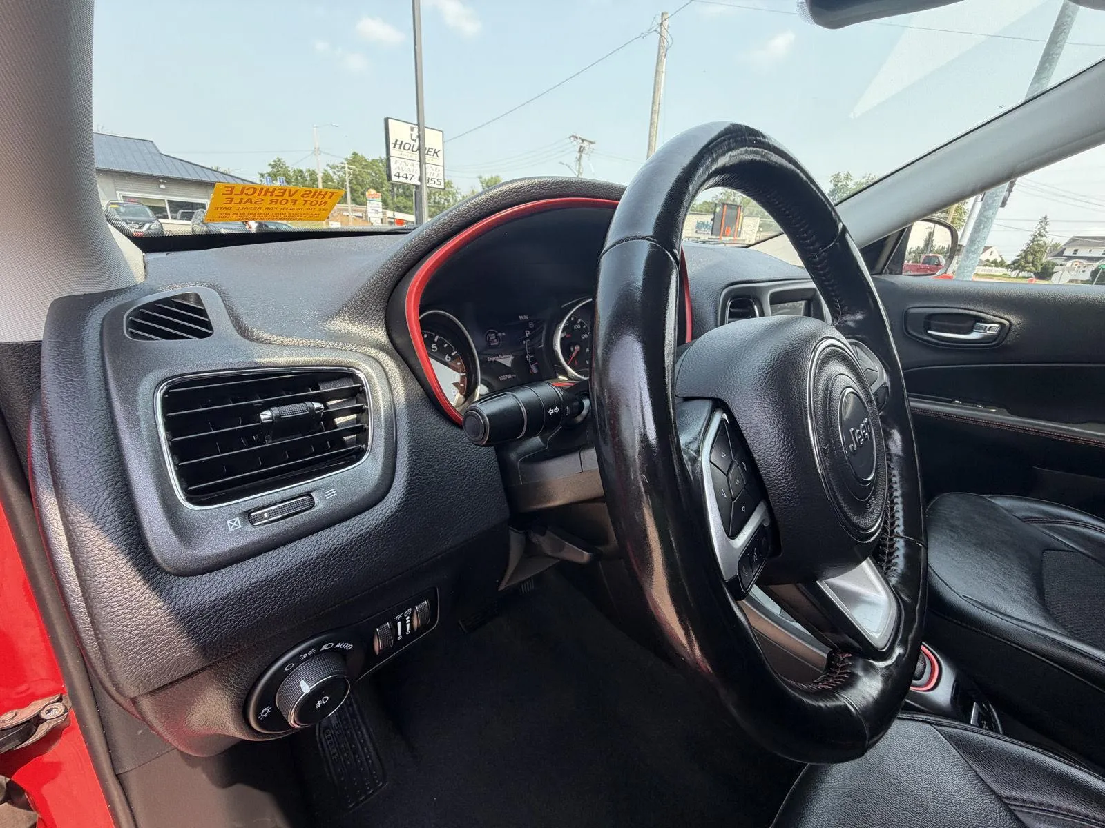 Jeep Compass photo 11