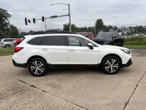 More photos of 2019 Subaru Outback Limited at Houdek Auto Center, IA