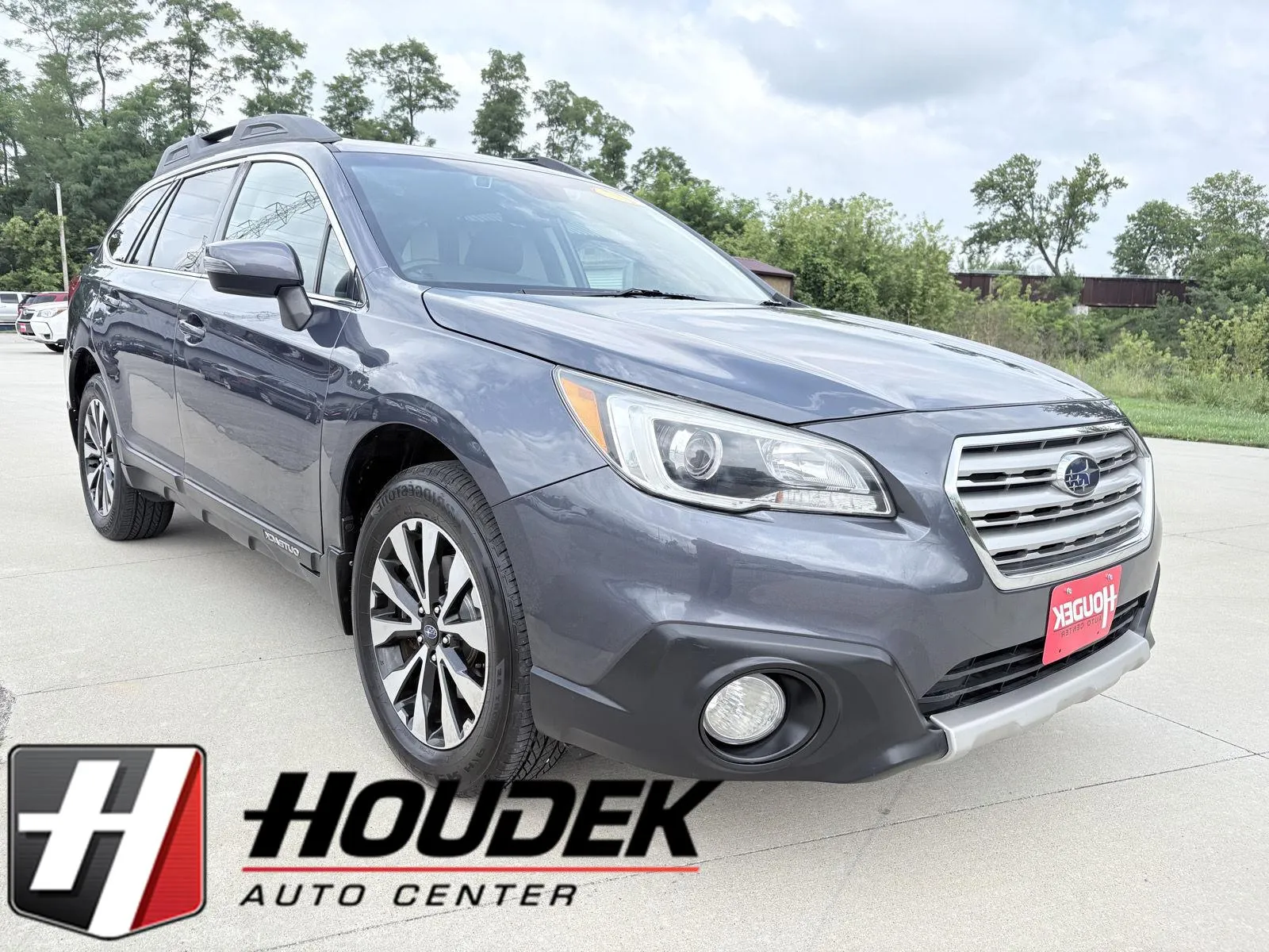 Gray 2017 Subaru Outback Limited for sale in Marion, IA
