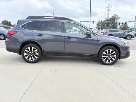More photos of 2017 Subaru Outback Limited at Houdek Auto Center, IA