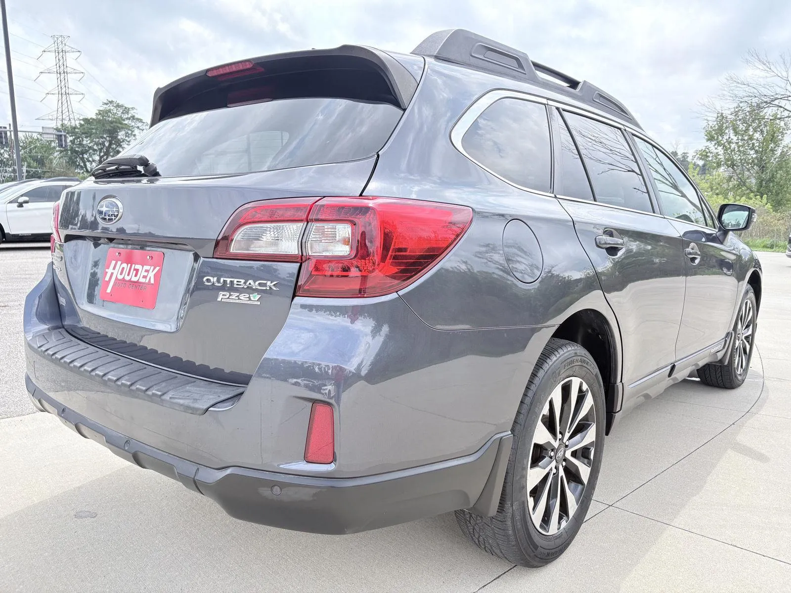 Subaru Outback photo 7