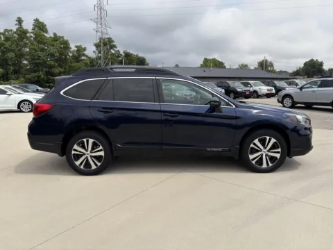 More photos of 2018 Subaru Outback Limited at Houdek Auto Center, IA