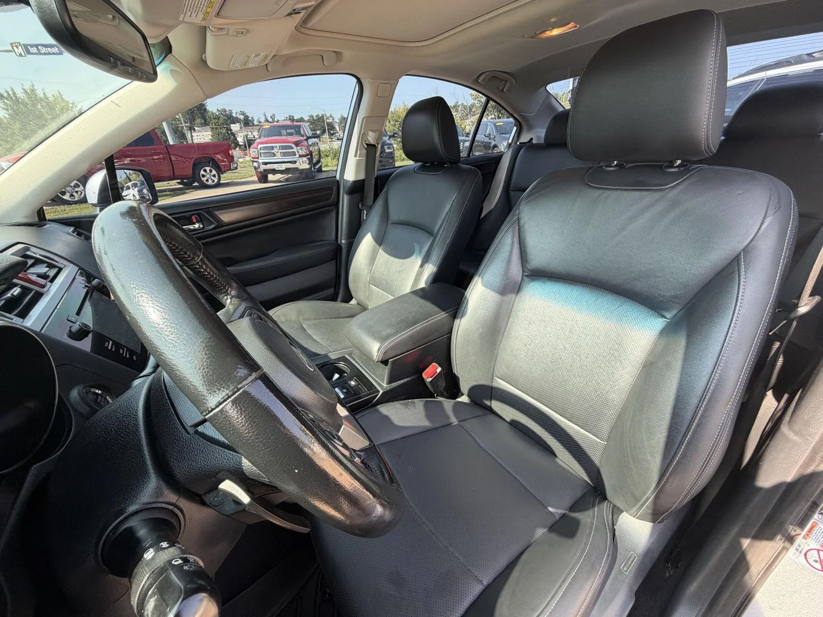Subaru Legacy photo 13
