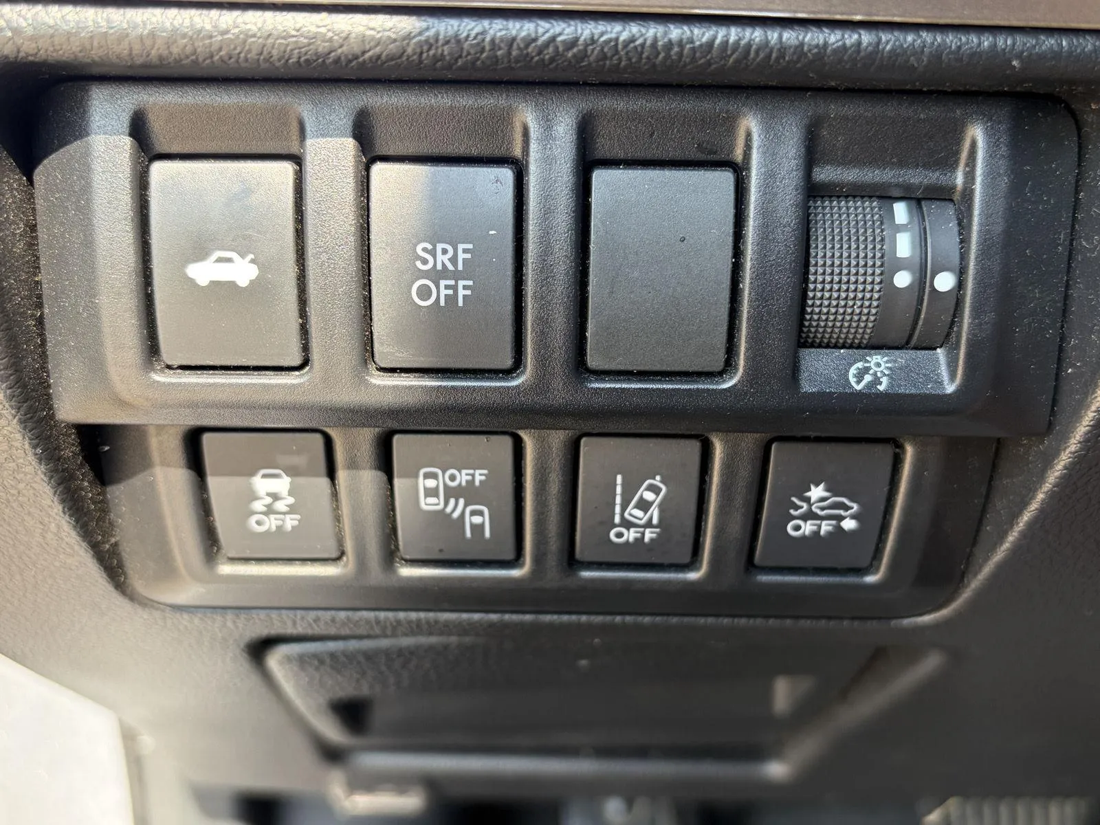 Subaru Legacy photo 24