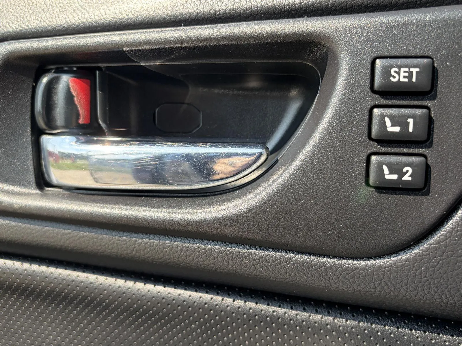 Subaru Legacy photo 25