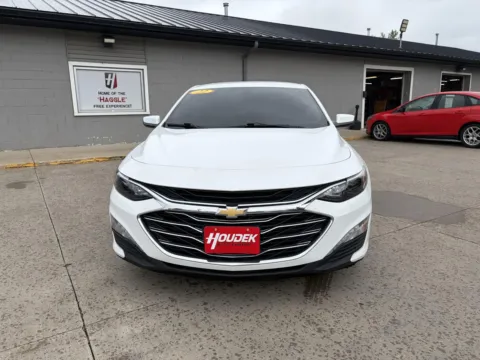 Photos of 2022 Chevrolet Malibu LT for sale in Marion, IA at Houdek Auto Center