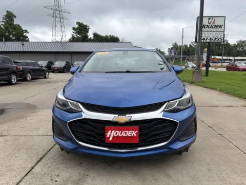 Photos of 2019 Chevrolet Cruze LT for sale in Marion, IA at Houdek Auto Center