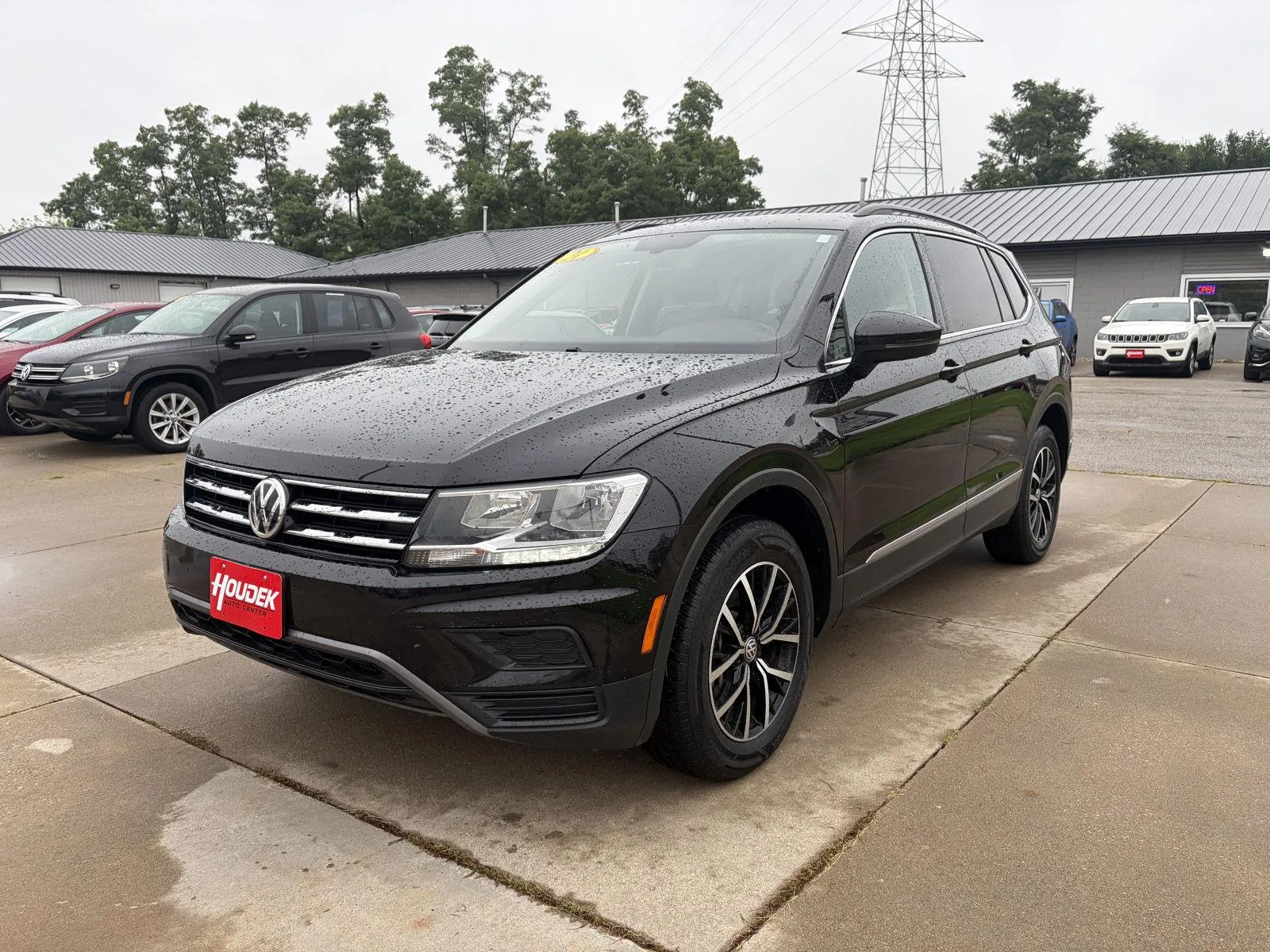 Volkswagen Tiguan photo 3