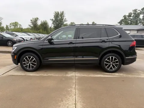 More photos of 2021 Volkswagen Tiguan SE at Houdek Auto Center, IA