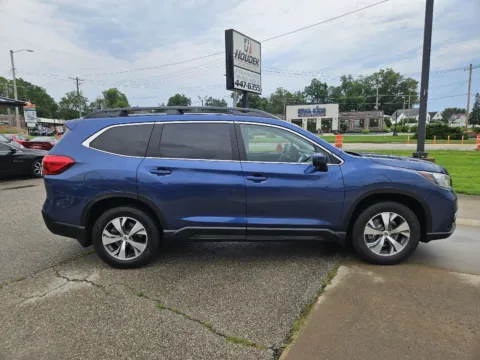 More photos of 2020 Subaru Ascent Premium w/7-Passenge at Houdek Auto Center, IA