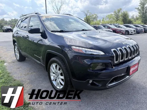 Black 2016 Jeep Cherokee Limited for sale in Marion, IA