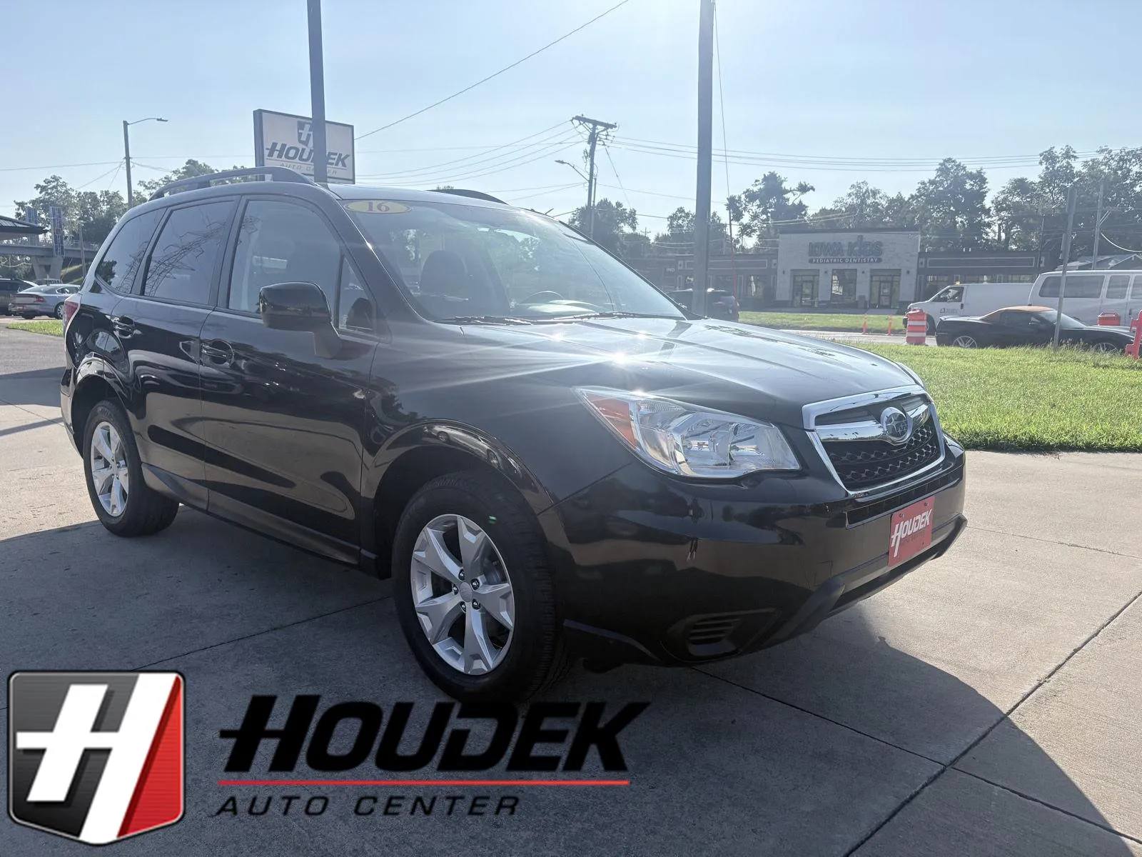 Black 2016 Subaru Forester 2.5i Premium PZEV CV for sale in Marion, IA
