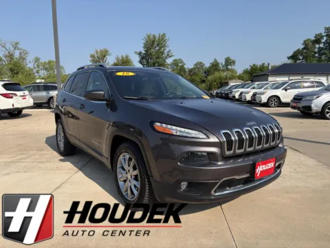 Gray 2018 Jeep Cherokee Limited for sale in Marion, IA