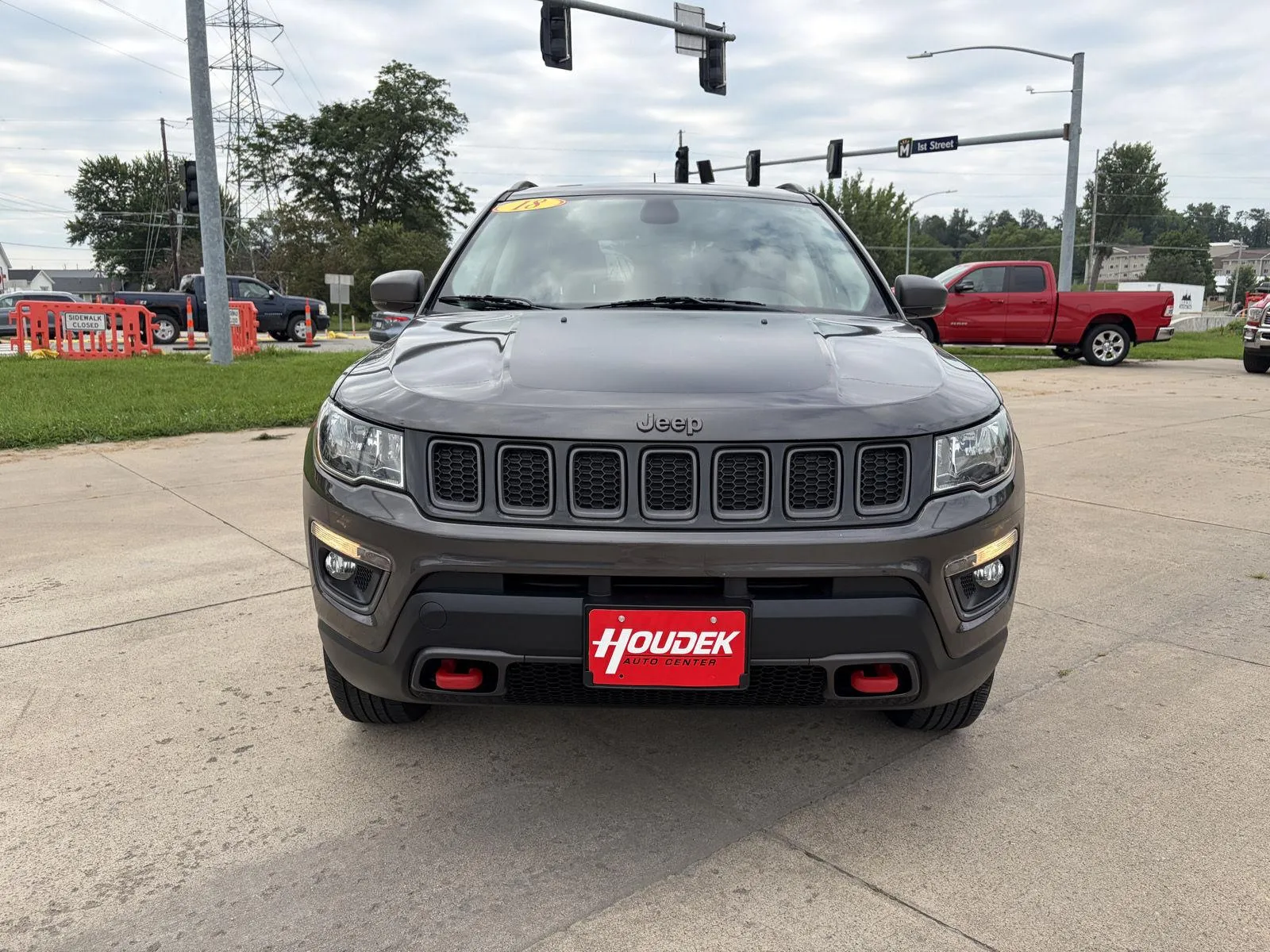 Jeep Compass photo 2