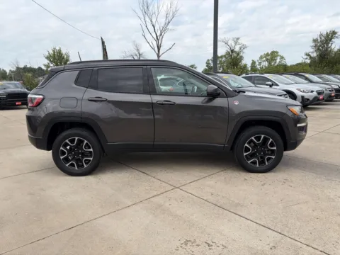 More photos of 2018 Jeep Compass Trailhawk at Houdek Auto Center, IA