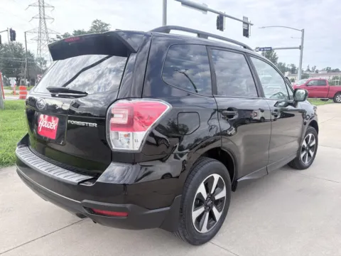 More photos of 2018 Subaru Forester Premium at Houdek Auto Center, IA