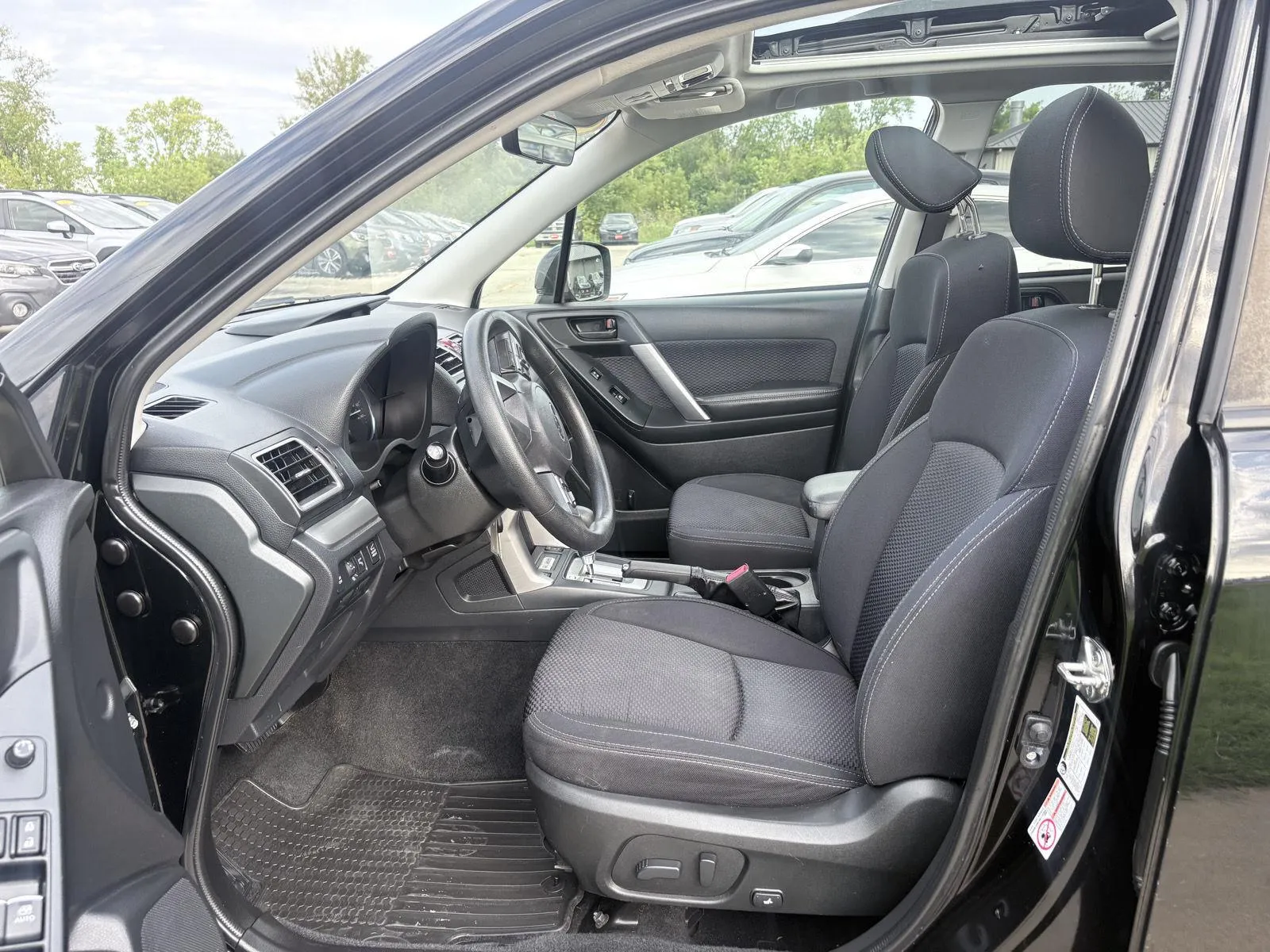 Subaru Forester photo 11