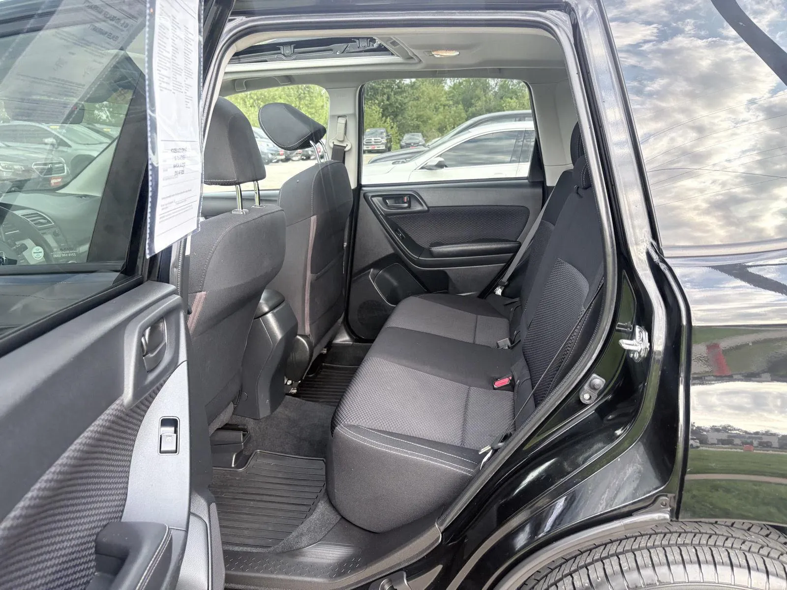 Subaru Forester photo 12