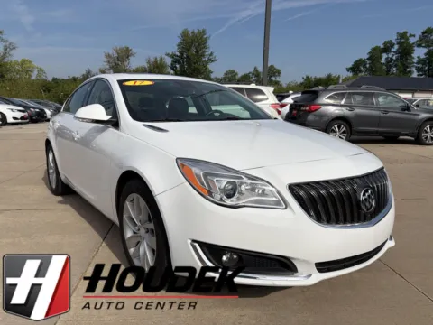 White 2017 Buick Regal Premium II for sale in Marion, IA