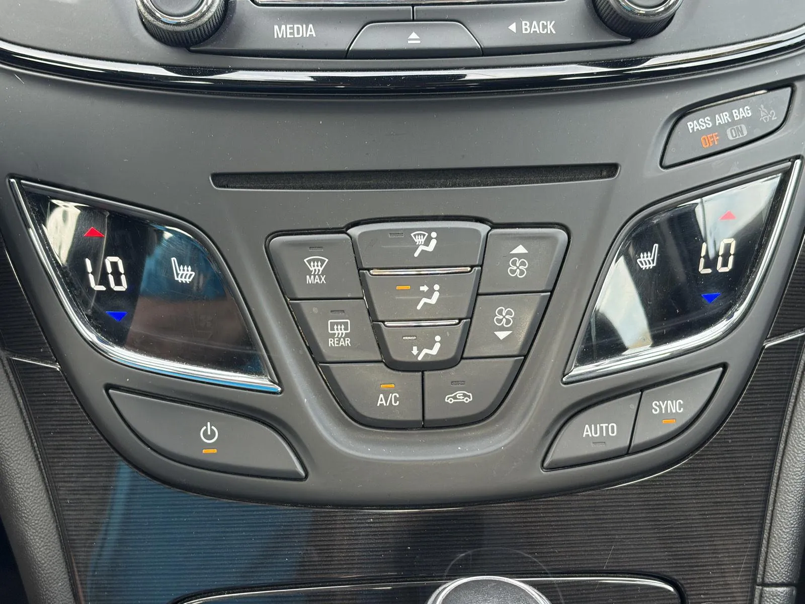 Buick Regal photo 20