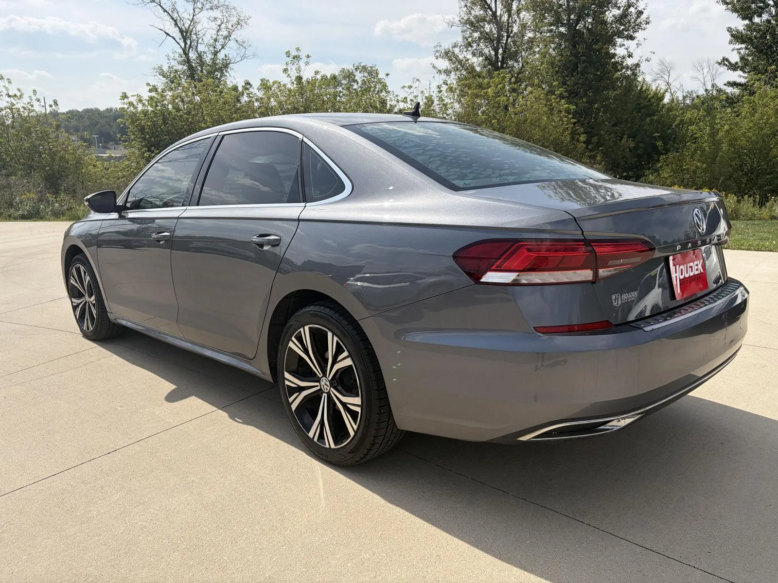 Volkswagen Passat photo 6