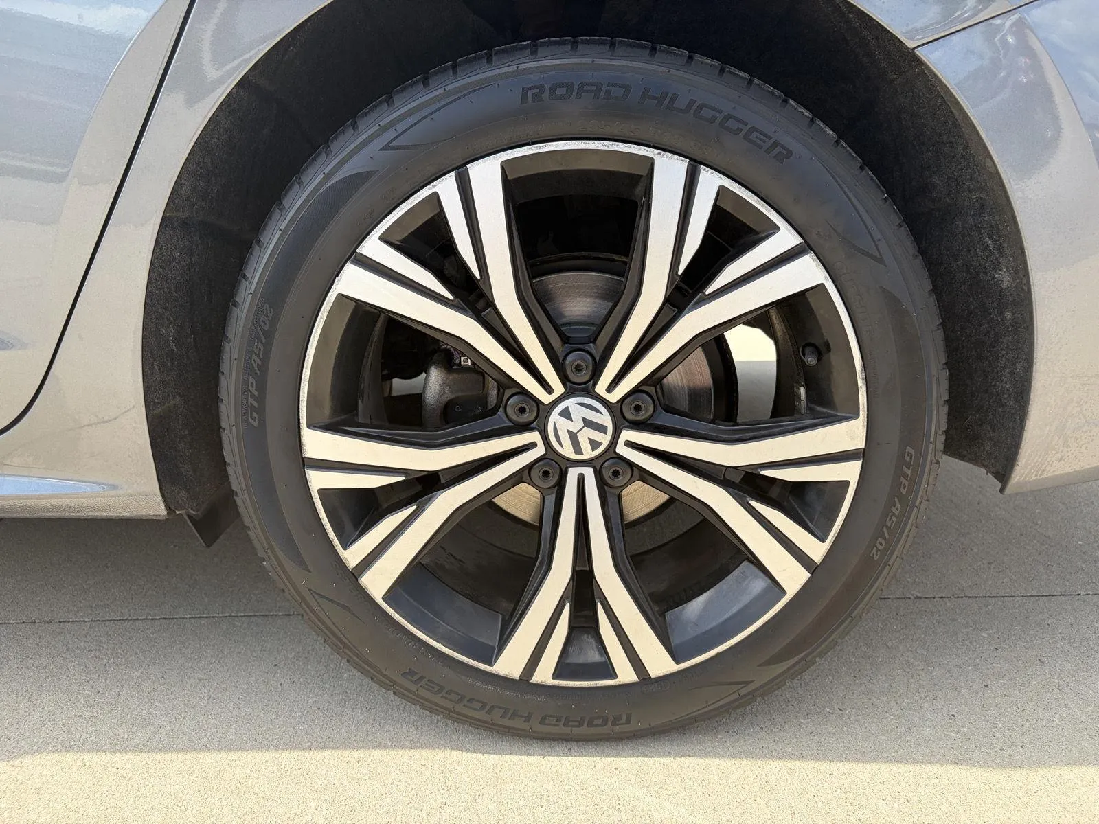 Volkswagen Passat photo 9
