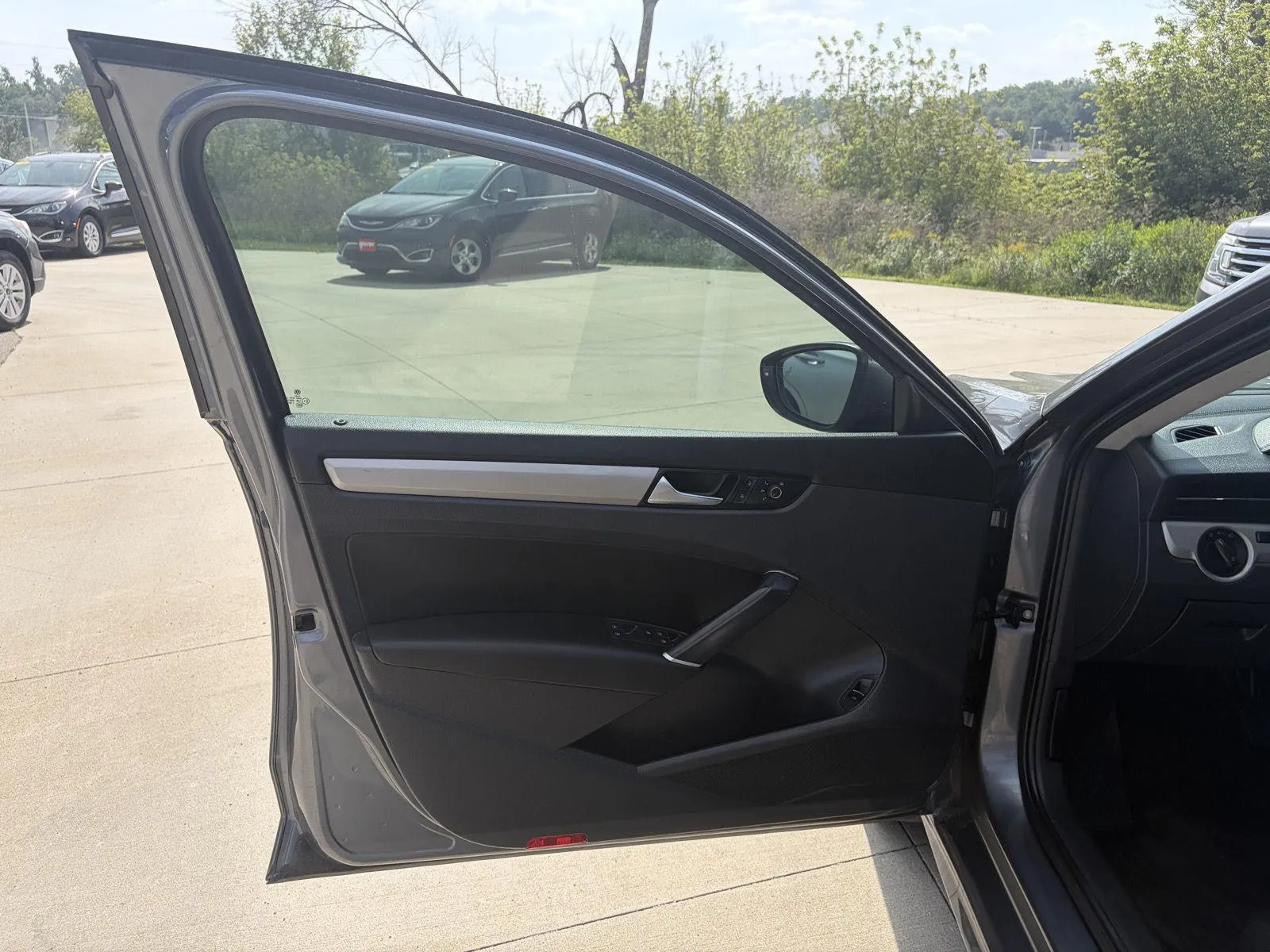 Volkswagen Passat photo 10