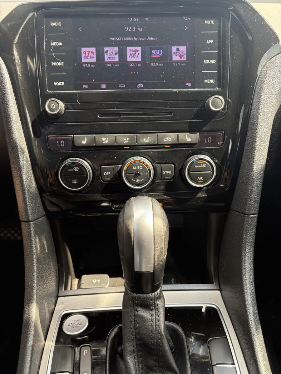 Volkswagen Passat photo 22