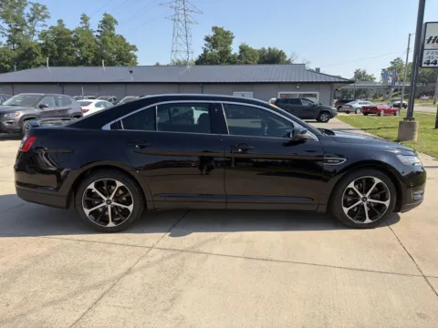 More photos of 2016 Ford Taurus SHO at Houdek Auto Center, IA