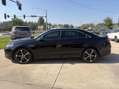 More photos of 2016 Ford Taurus SHO at Houdek Auto Center, IA