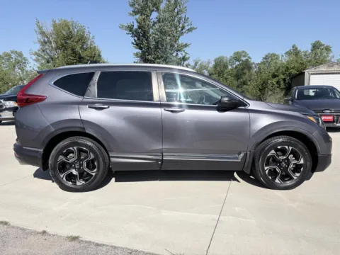 More photos of 2018 Honda CR-V Touring at Houdek Auto Center, IA
