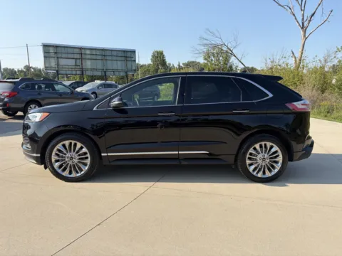 More photos of 2020 Ford Edge Titanium at Houdek Auto Center, IA