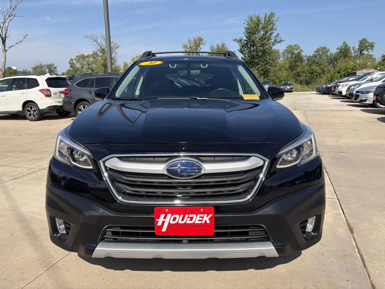 Subaru Outback photo 2
